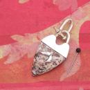 Amber XI - Click For Enlargement